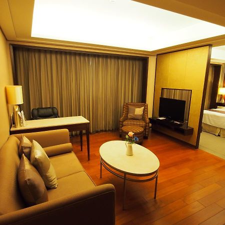 Elite Hotel Toufen Εξωτερικό φωτογραφία